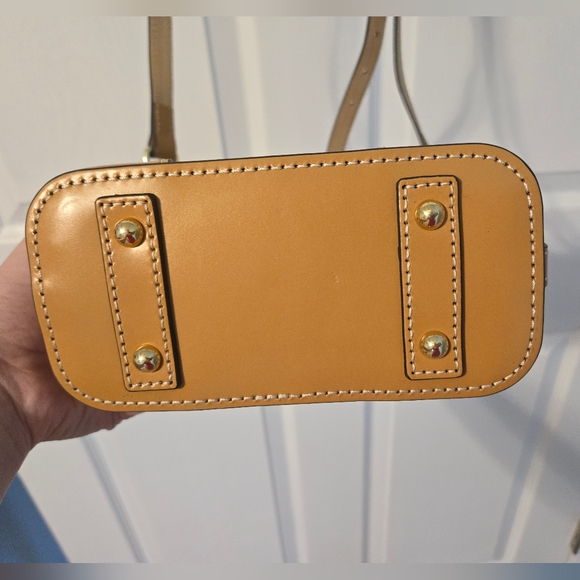 Dooney & Bourke crossbody bag - Picture 4 of 11